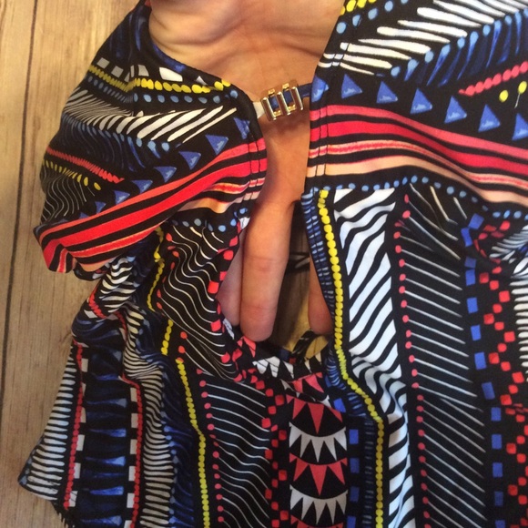 Bar III XS Maillot Vessi Tribal Print Monokini - Picture 7 of 12